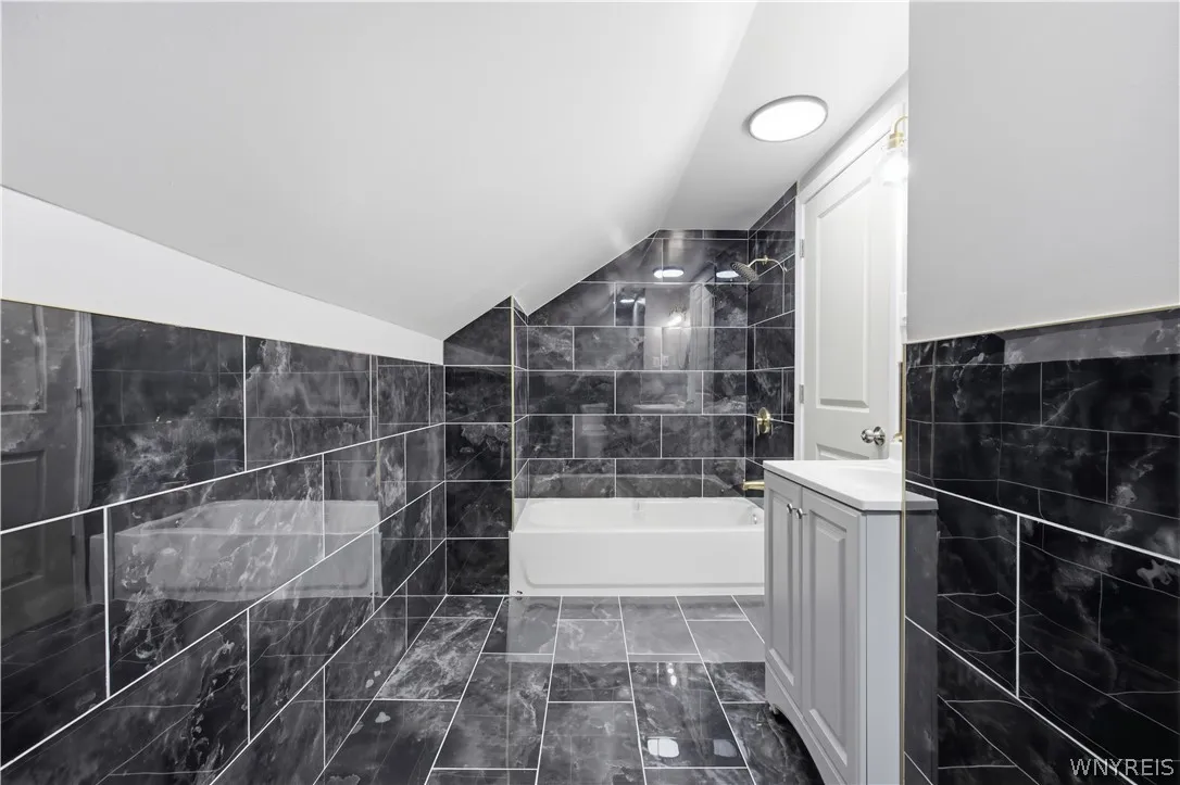 47 Fennimore Avenue, Buffalo, New York 14215, Buffalo, New York 14215, 4 Bedrooms Bedrooms, 8 Rooms Rooms,2 BathroomsBathrooms,Residential,For Sale,47 Fennimore Avenue, Buffalo, New York 14215,0,B1674723