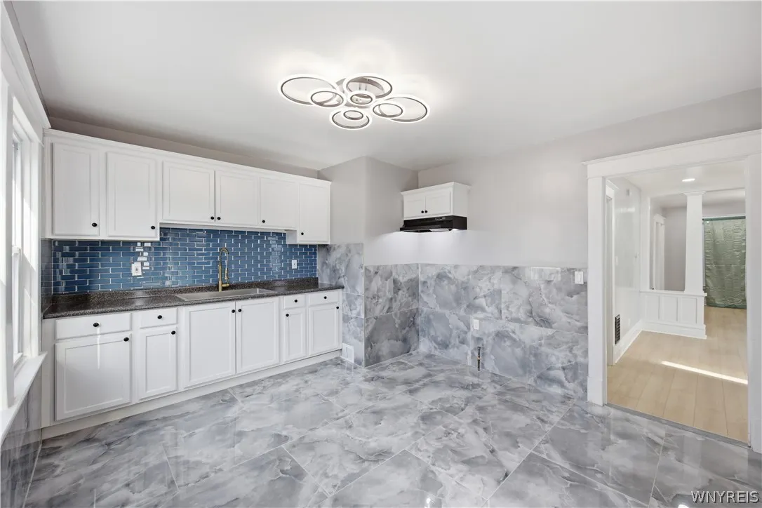 47 Fennimore Avenue, Buffalo, New York 14215, Buffalo, New York 14215, 4 Bedrooms Bedrooms, 8 Rooms Rooms,2 BathroomsBathrooms,Residential,For Sale,47 Fennimore Avenue, Buffalo, New York 14215,0,B1674723