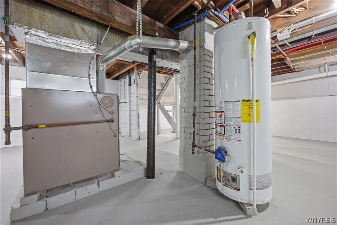 47 Fennimore Avenue, Buffalo, New York 14215, Buffalo, New York 14215, 4 Bedrooms Bedrooms, 8 Rooms Rooms,2 BathroomsBathrooms,Residential,For Sale,47 Fennimore Avenue, Buffalo, New York 14215,0,B1674723