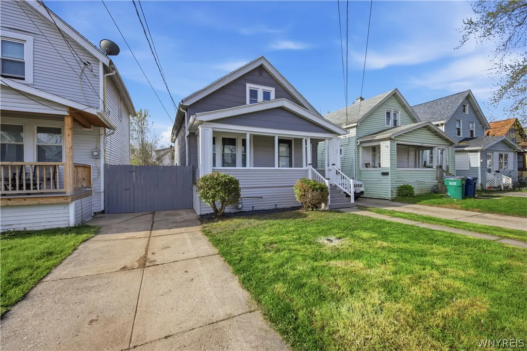 47 Fennimore Avenue, Buffalo, New York 14215, Buffalo, New York 14215, 4 Bedrooms Bedrooms, 8 Rooms Rooms,2 BathroomsBathrooms,Residential,For Sale,47 Fennimore Avenue, Buffalo, New York 14215,0,B1674723