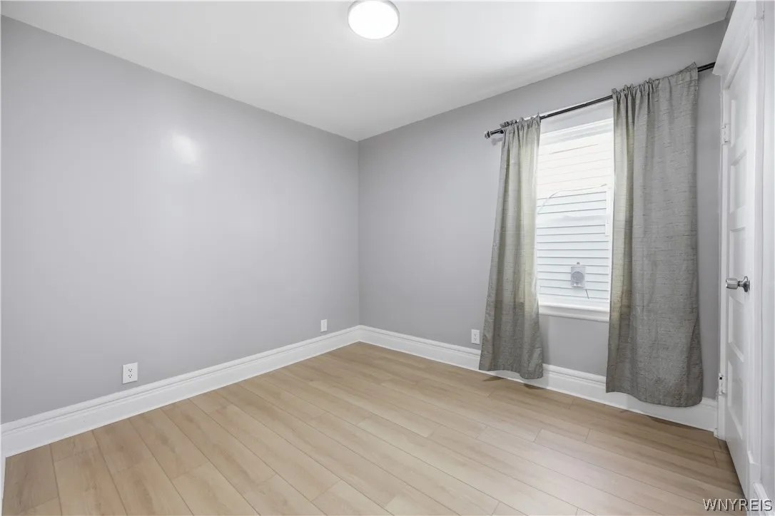 47 Fennimore Avenue, Buffalo, New York 14215, Buffalo, New York 14215, 4 Bedrooms Bedrooms, 8 Rooms Rooms,2 BathroomsBathrooms,Residential,For Sale,47 Fennimore Avenue, Buffalo, New York 14215,0,B1674723