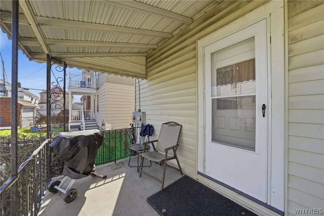 226 Tacoma Avenue, Buffalo, New York 14216, Buffalo, New York 14216, 3 Bedrooms Bedrooms, 6 Rooms Rooms,1 BathroomBathrooms,Residential Lease,For Rent,226 Tacoma Avenue, Buffalo, New York 14216,0,B1675250