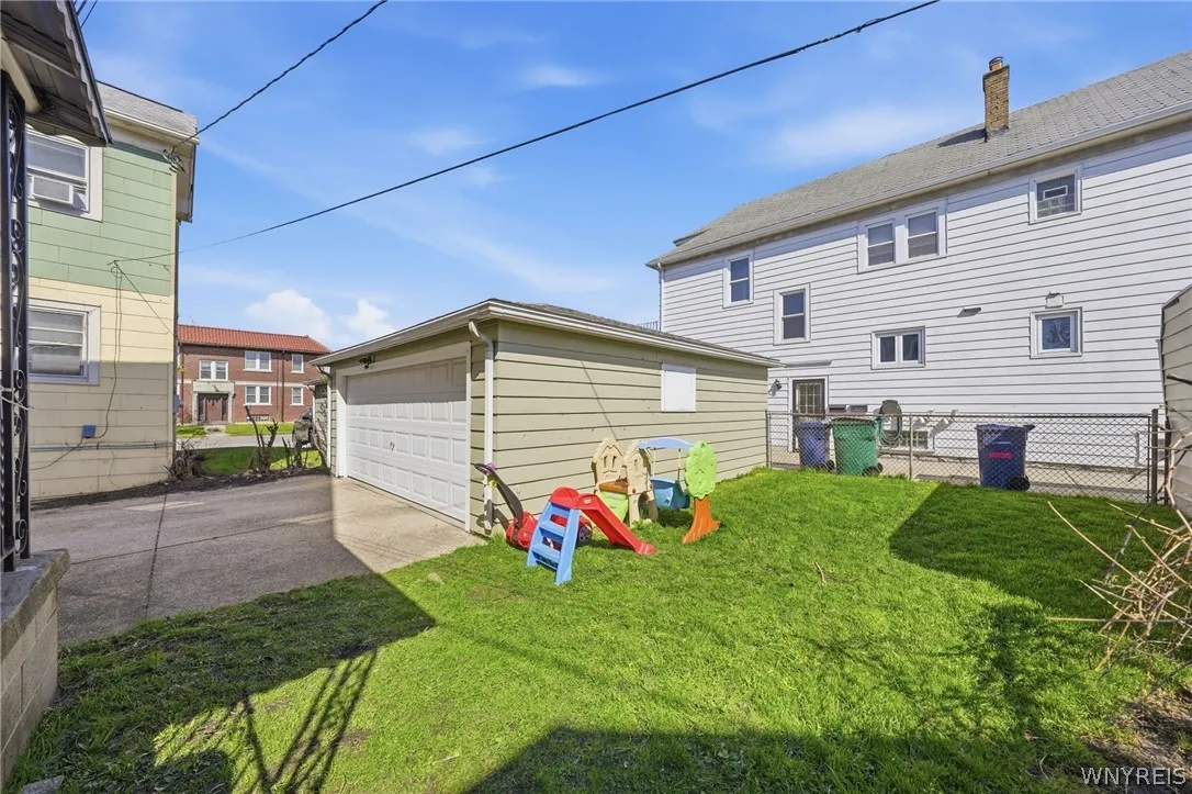 226 Tacoma Avenue, Buffalo, New York 14216, Buffalo, New York 14216, 3 Bedrooms Bedrooms, 6 Rooms Rooms,1 BathroomBathrooms,Residential Lease,For Rent,226 Tacoma Avenue, Buffalo, New York 14216,0,B1675250
