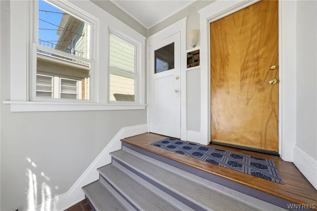 226 Tacoma Avenue, Buffalo, New York 14216, Buffalo, New York 14216, 3 Bedrooms Bedrooms, 6 Rooms Rooms,1 BathroomBathrooms,Residential Lease,For Rent,226 Tacoma Avenue, Buffalo, New York 14216,0,B1675250