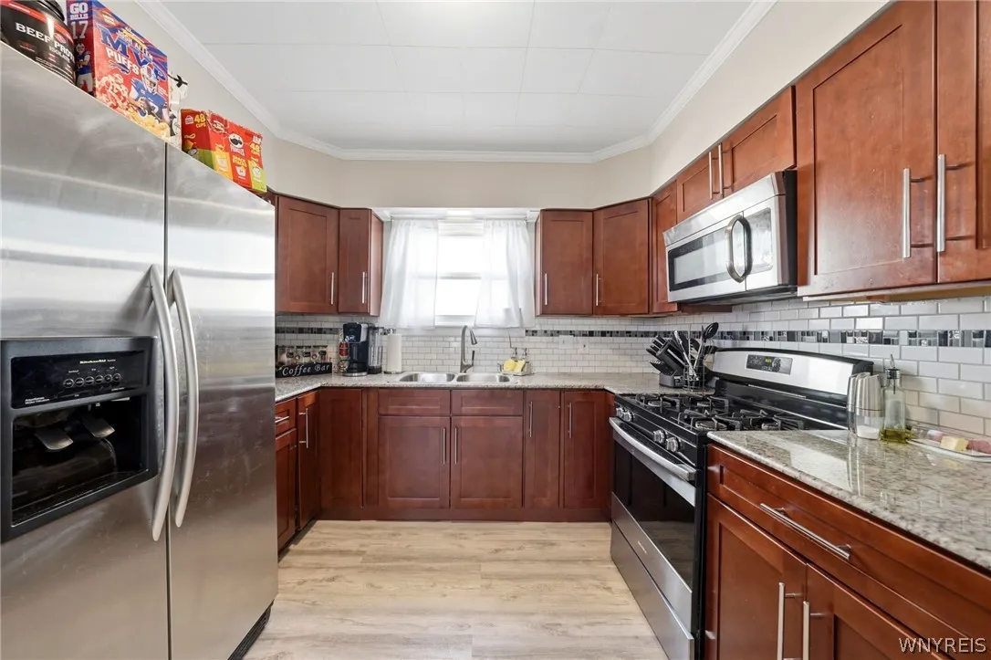 226 Tacoma Avenue, Buffalo, New York 14216, Buffalo, New York 14216, 3 Bedrooms Bedrooms, 6 Rooms Rooms,1 BathroomBathrooms,Residential Lease,For Rent,226 Tacoma Avenue, Buffalo, New York 14216,0,B1675250