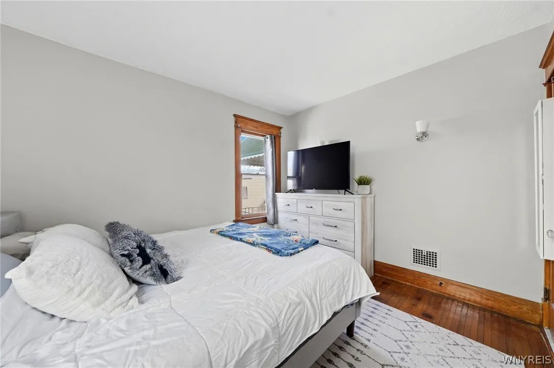 226 Tacoma Avenue, Buffalo, New York 14216, Buffalo, New York 14216, 3 Bedrooms Bedrooms, 6 Rooms Rooms,1 BathroomBathrooms,Residential Lease,For Rent,226 Tacoma Avenue, Buffalo, New York 14216,0,B1675250