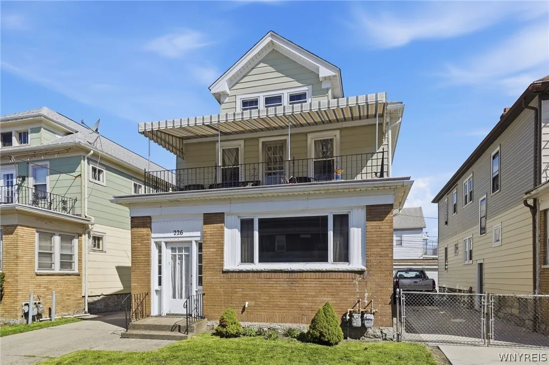 226 Tacoma Avenue, Buffalo, New York 14216, Buffalo, New York 14216, 3 Bedrooms Bedrooms, 6 Rooms Rooms,1 BathroomBathrooms,Residential Lease,For Rent,226 Tacoma Avenue, Buffalo, New York 14216,0,B1675250