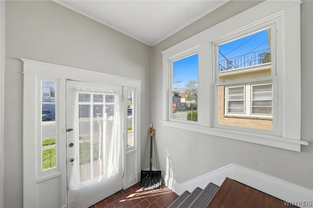 226 Tacoma Avenue, Buffalo, New York 14216, Buffalo, New York 14216, 3 Bedrooms Bedrooms, 6 Rooms Rooms,1 BathroomBathrooms,Residential Lease,For Rent,226 Tacoma Avenue, Buffalo, New York 14216,0,B1675250