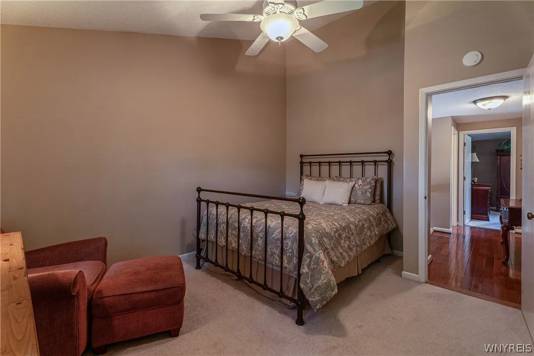 182 Breezewood Cmn, Amherst, New York 14051, Amherst, New York 14051, 3 Bedrooms Bedrooms, 5 Rooms Rooms,2 BathroomsBathrooms,Residential,For Sale,182 Breezewood Cmn, Amherst, New York 14051,0,B1675758