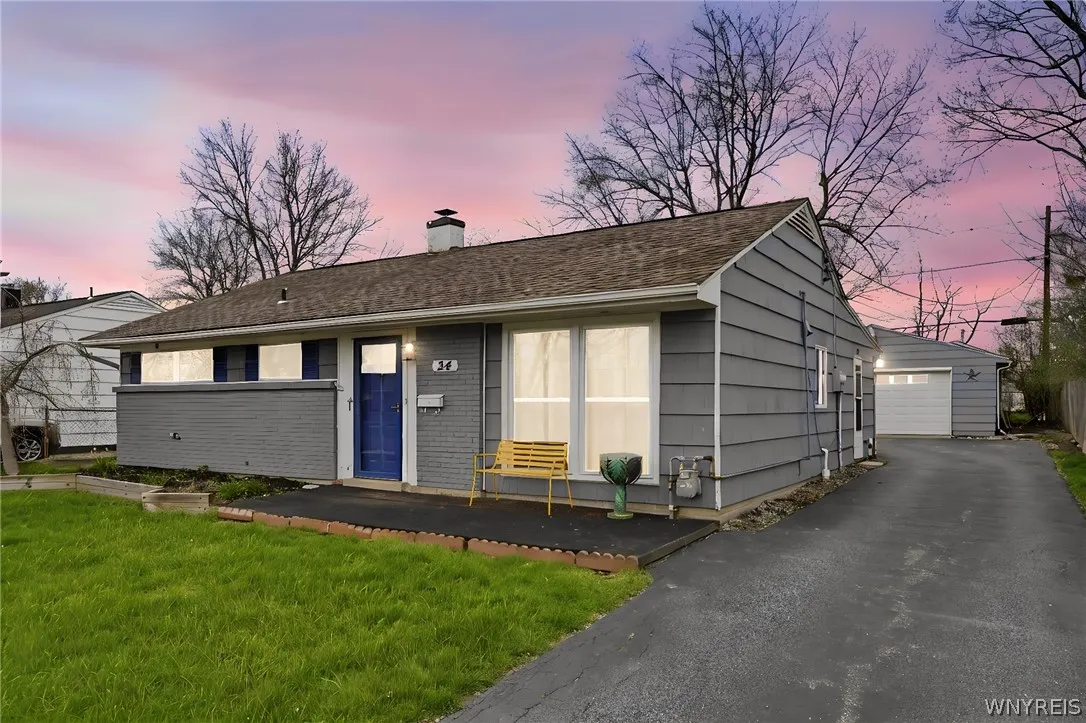 24 Monica Road, Grand Island, New York 14072, Grand Island, New York 14072, 4 Bedroom Bedrooms, 8 Room Rooms,1 BathroomBathrooms,Residential,Closed,24 Monica Road, Grand Island, New York 14072,0,B1675598