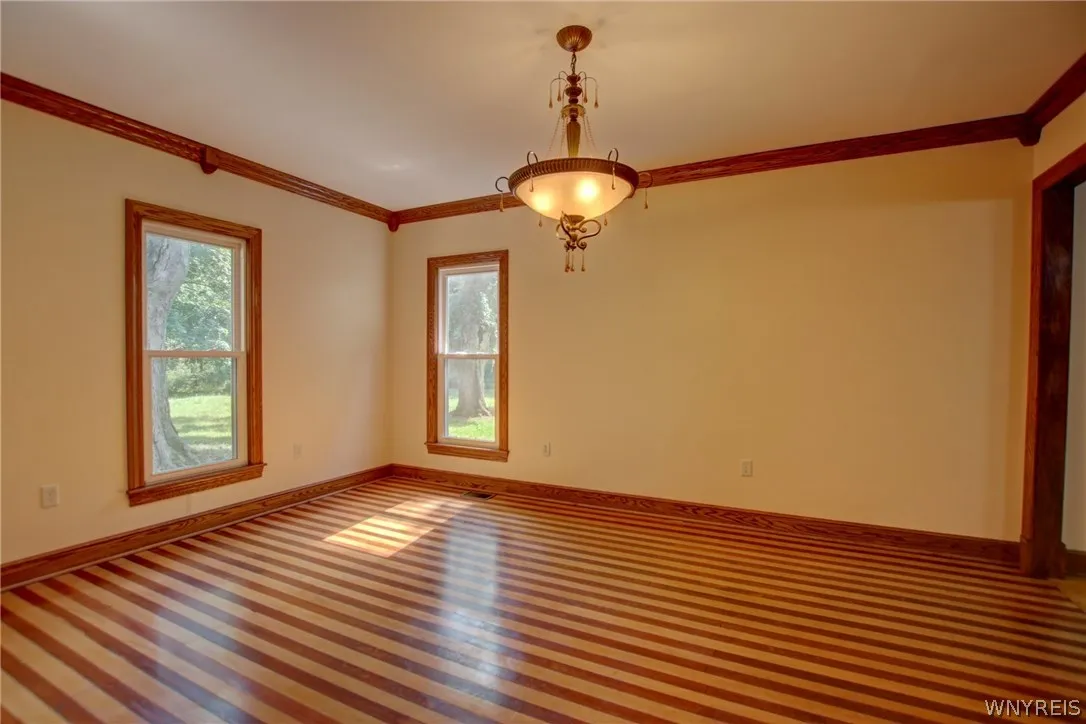 5880 Draudt Road, Orchard Park, New York 14127, Orchard Park, New York 14127, 3 Bedrooms Bedrooms, 9 Rooms Rooms,2 BathroomsBathrooms,Residential Lease,For Rent,5880 Draudt Road, Orchard Park, New York 14127,0,B1676004