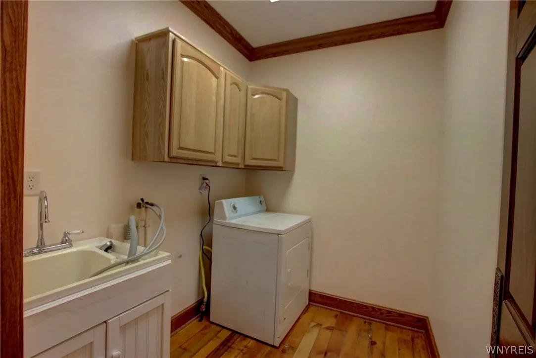 5880 Draudt Road, Orchard Park, New York 14127, Orchard Park, New York 14127, 3 Bedrooms Bedrooms, 9 Rooms Rooms,2 BathroomsBathrooms,Residential Lease,For Rent,5880 Draudt Road, Orchard Park, New York 14127,0,B1676004