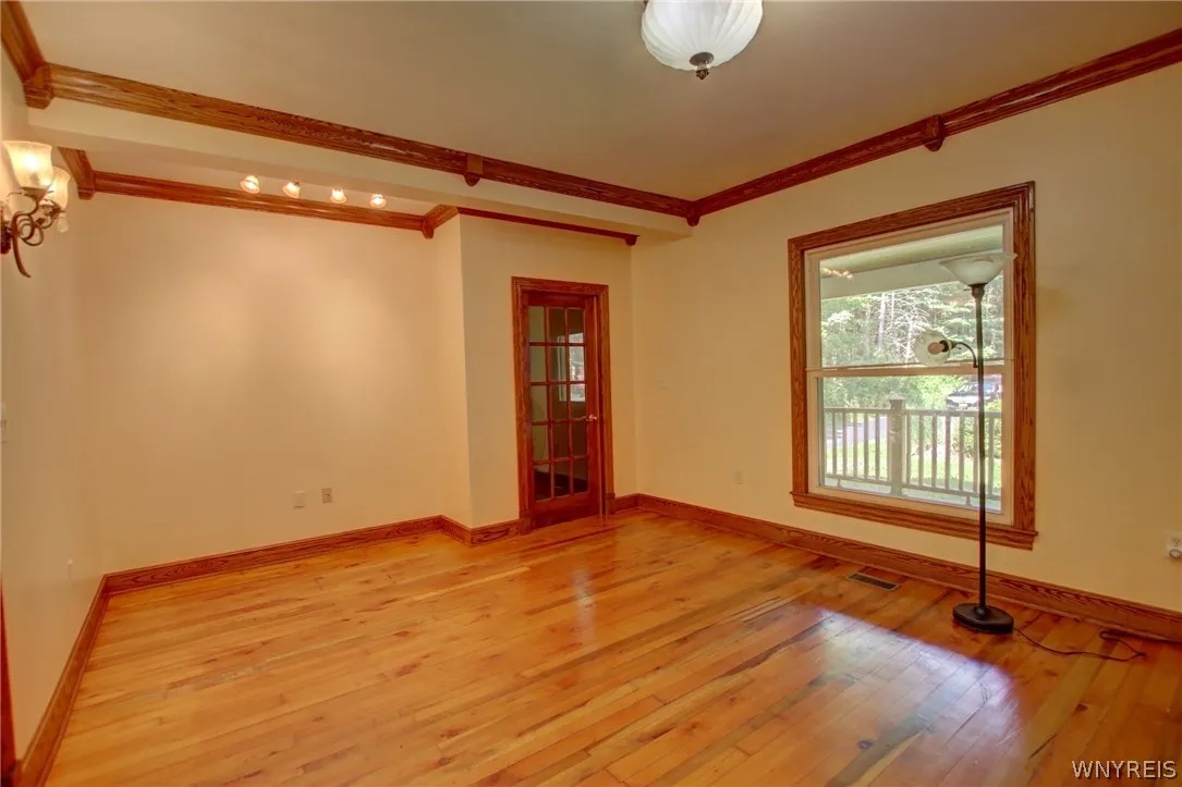 5880 Draudt Road, Orchard Park, New York 14127, Orchard Park, New York 14127, 3 Bedrooms Bedrooms, 9 Rooms Rooms,2 BathroomsBathrooms,Residential Lease,For Rent,5880 Draudt Road, Orchard Park, New York 14127,0,B1676004