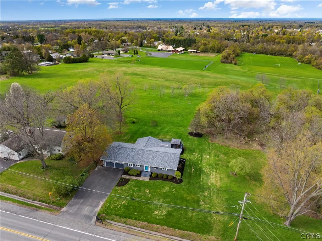 372 Genesee Street, Oneida, New York 13421, Oneida, New York 13421, 3 Bedrooms Bedrooms, 6 Rooms Rooms,2 BathroomsBathrooms,Residential,For Sale,372 Genesee Street, Oneida, New York 13421,0,S1674454