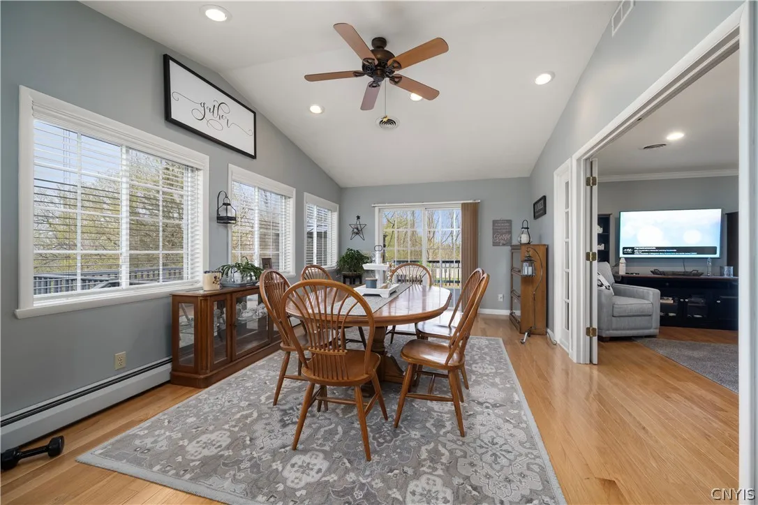 372 Genesee Street, Oneida, New York 13421, Oneida, New York 13421, 3 Bedrooms Bedrooms, 6 Rooms Rooms,2 BathroomsBathrooms,Residential,For Sale,372 Genesee Street, Oneida, New York 13421,0,S1674454