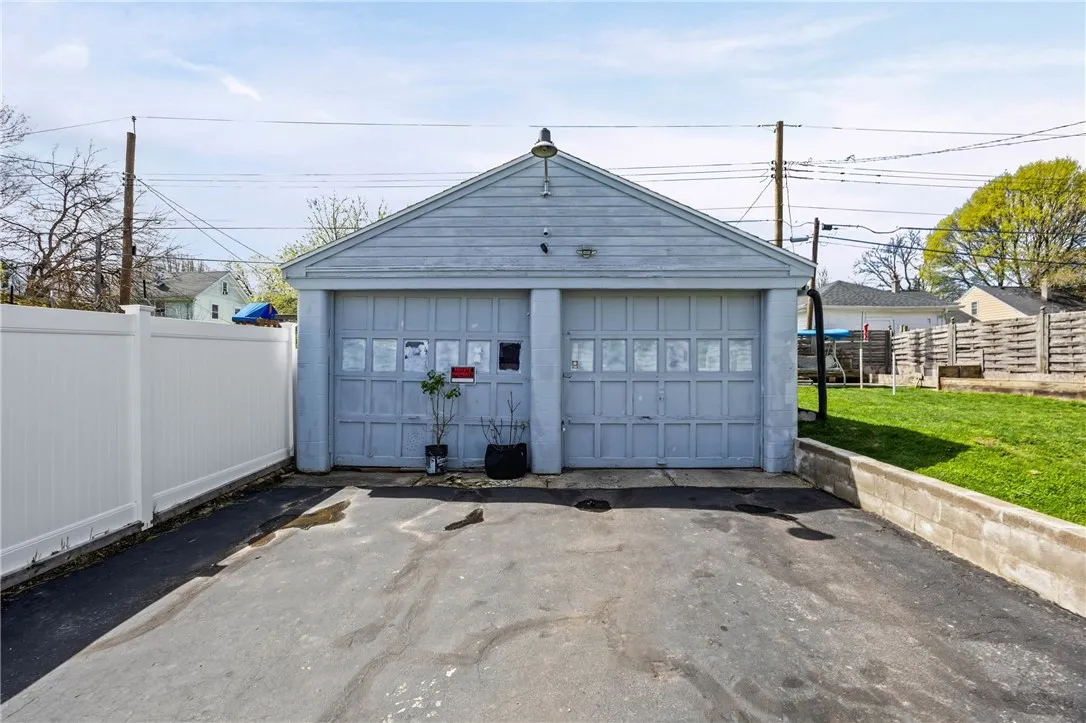 201 Arbutus Street, Rochester, New York 14609, Rochester, New York 14609, 4 Bedrooms Bedrooms, 6 Rooms Rooms,1 BathroomBathrooms,Residential,For Sale,201 Arbutus Street, Rochester, New York 14609,0,R1675907