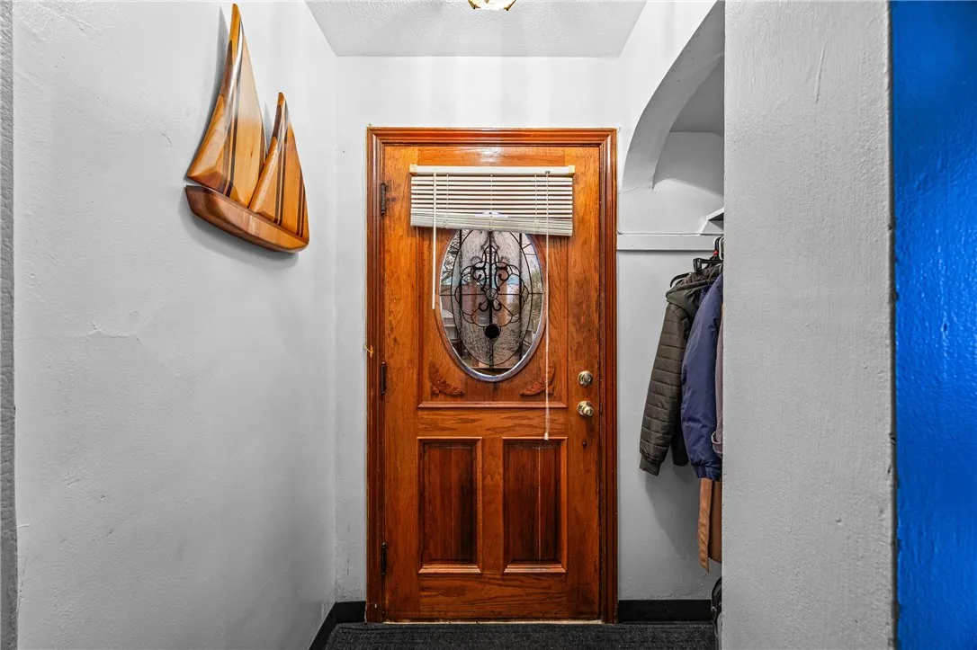 201 Arbutus Street, Rochester, New York 14609, Rochester, New York 14609, 4 Bedrooms Bedrooms, 6 Rooms Rooms,1 BathroomBathrooms,Residential,For Sale,201 Arbutus Street, Rochester, New York 14609,0,R1675907