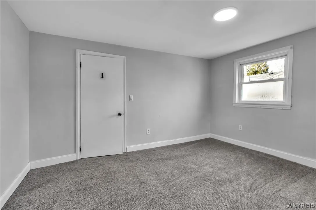 bedroom #1