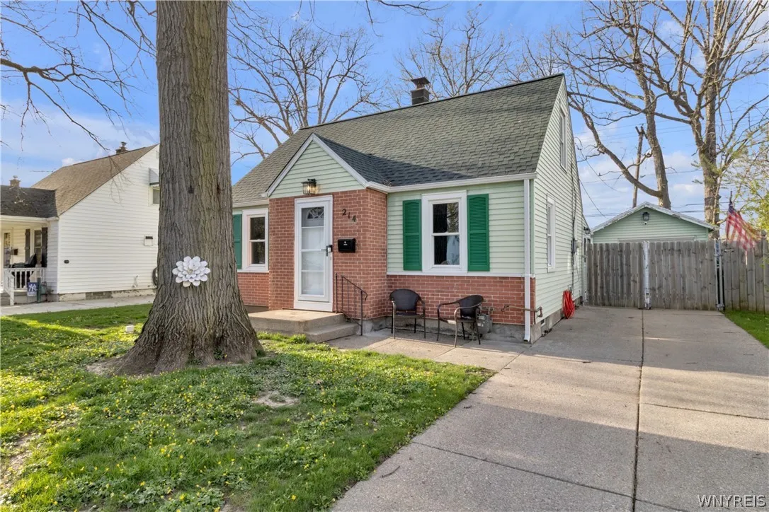 214 Woodland Drive, Tonawanda, New York 14223, Tonawanda, New York 14223, 3 Bedroom Bedrooms, 7 Room Rooms,1 BathroomBathrooms,Residential,Closed,214 Woodland Drive, Tonawanda, New York 14223,0,B1674948