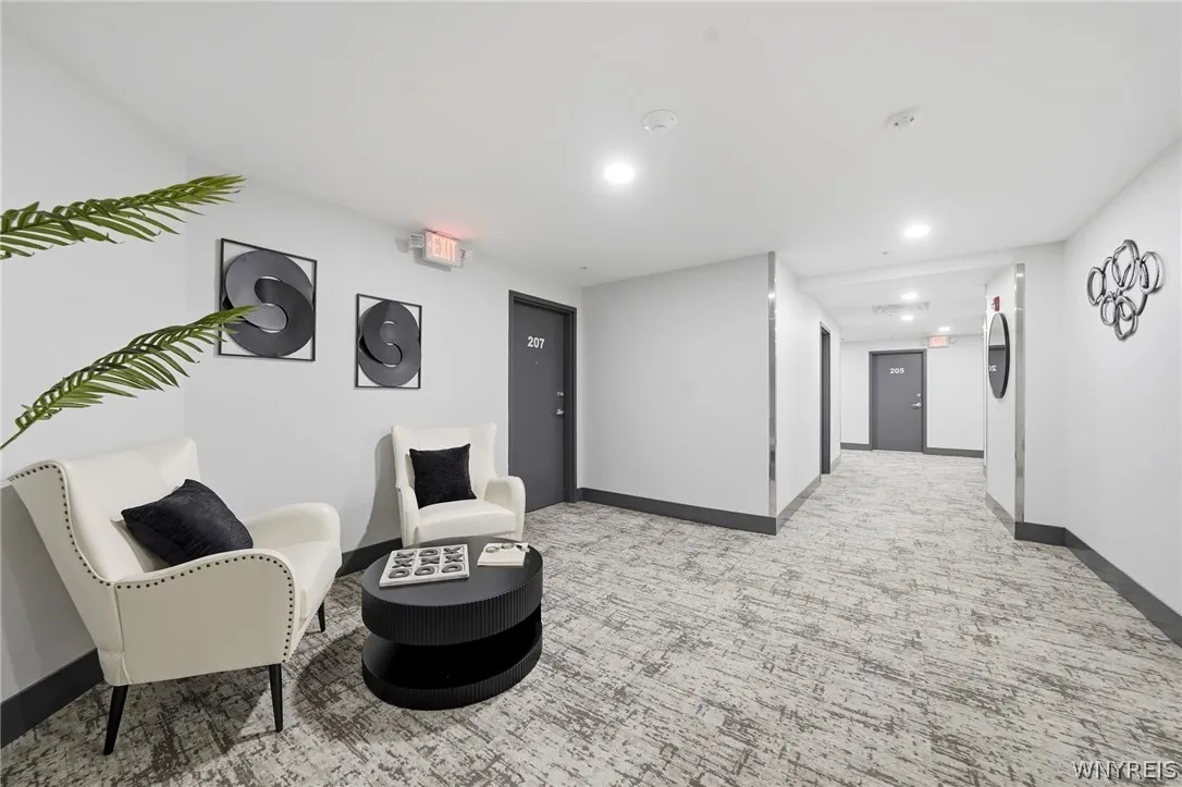 40 North Street 204, Buffalo, New York 14202, Buffalo, New York 14202, 1 Bedroom Bedrooms, 2 Rooms Rooms,1 BathroomBathrooms,Residential Lease,For Rent,40 North Street 204, Buffalo, New York 14202,0,B1676414