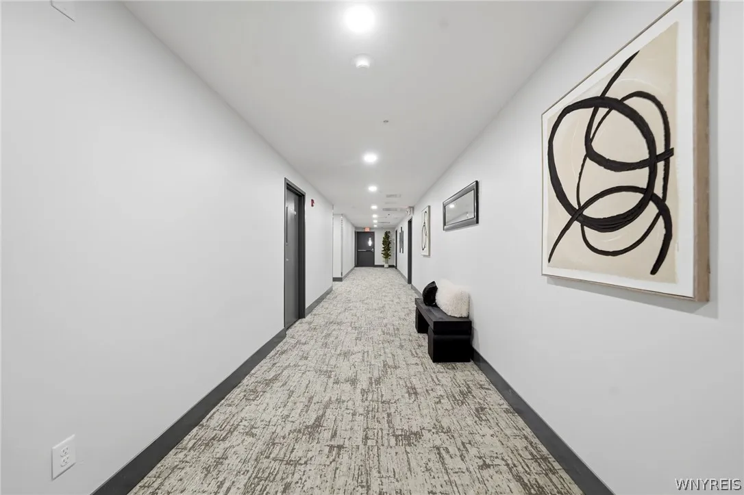 40 North Street 204, Buffalo, New York 14202, Buffalo, New York 14202, 1 Bedroom Bedrooms, 2 Rooms Rooms,1 BathroomBathrooms,Residential Lease,For Rent,40 North Street 204, Buffalo, New York 14202,0,B1676414
