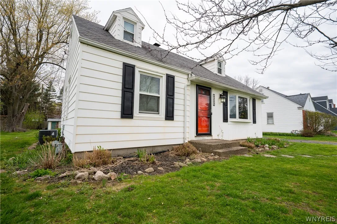 4202 Shimerville Road, Clarence, New York 14031, Clarence, New York 14031, 3 Bedrooms Bedrooms, 6 Rooms Rooms,1 BathroomBathrooms,Residential,Closed,4202 Shimerville Road, Clarence, New York 14031,0,B1676324