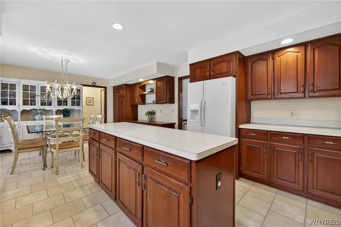 117 Knob Hill Road, Orchard Park, New York 14127, Orchard Park, New York 14127, 4 Bedrooms Bedrooms, 9 Rooms Rooms,2 BathroomsBathrooms,Residential,For Sale,117 Knob Hill Road, Orchard Park, New York 14127,0,B1676380