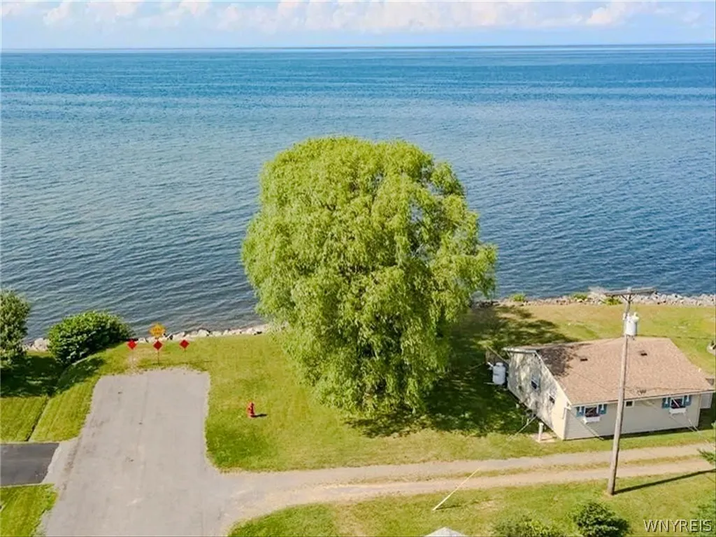 12571 Green Lane, Carlton, New York 14098, Carlton, New York 14098, 2 Bedroom Bedrooms, 4 Room Rooms,1 BathroomBathrooms,Residential,For Sale,12571 Green Lane, Carlton, New York 14098,0,B1676508