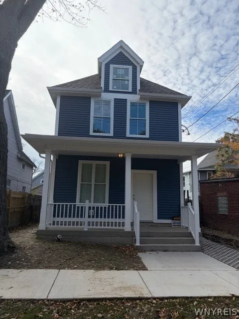 362 East Street, Buffalo, New York 14207, Buffalo, New York 14207, 3 Bedrooms Bedrooms, 5 Rooms Rooms,1 BathroomBathrooms,Residential,For Sale,362 East Street, Buffalo, New York 14207,0,B1676553