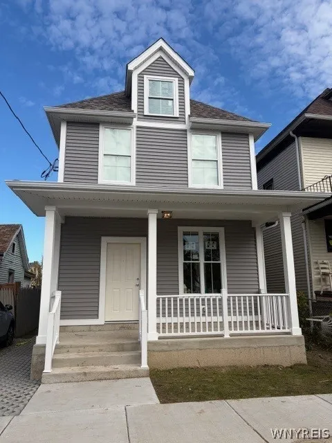 153 Thompson Street, Buffalo, New York 14207, Buffalo, New York 14207, 3 Bedrooms Bedrooms, 5 Rooms Rooms,1 BathroomBathrooms,Residential,For Sale,153 Thompson Street, Buffalo, New York 14207,0,B1676434