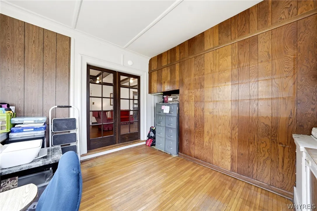 Office/Den/Bonus room