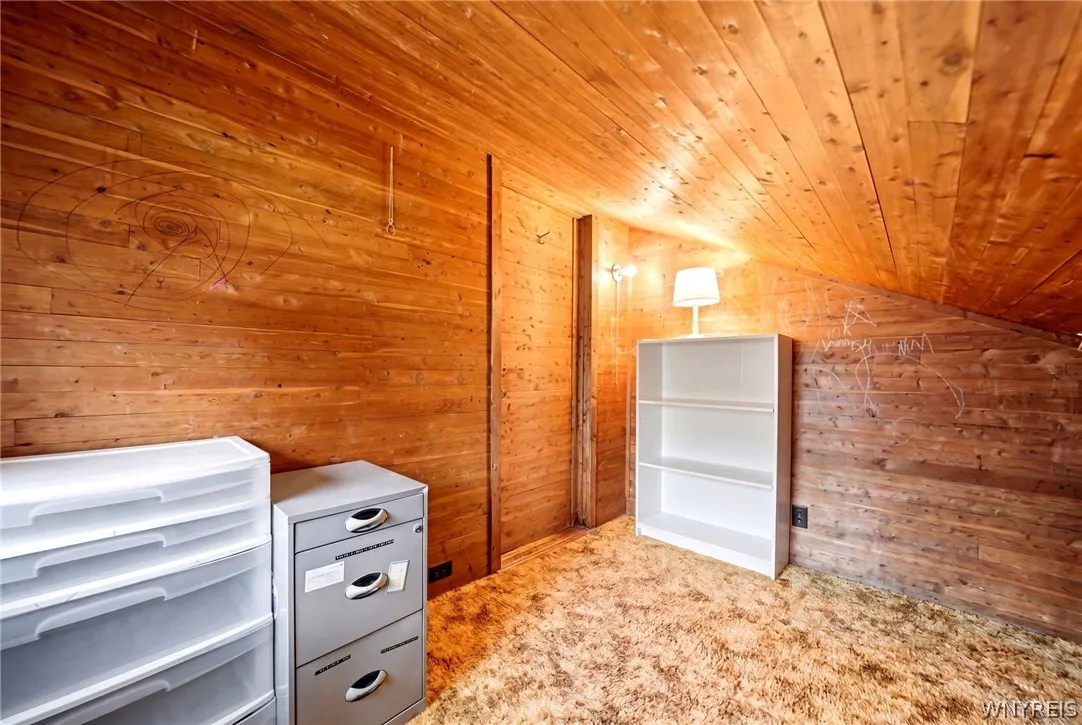 25 High Park Boulevard, Amherst, New York 14226, Amherst, New York 14226, 4 Bedrooms Bedrooms, 9 Rooms Rooms,2 BathroomsBathrooms,Residential,For Sale,25 High Park Boulevard, Amherst, New York 14226,0,B1674255
