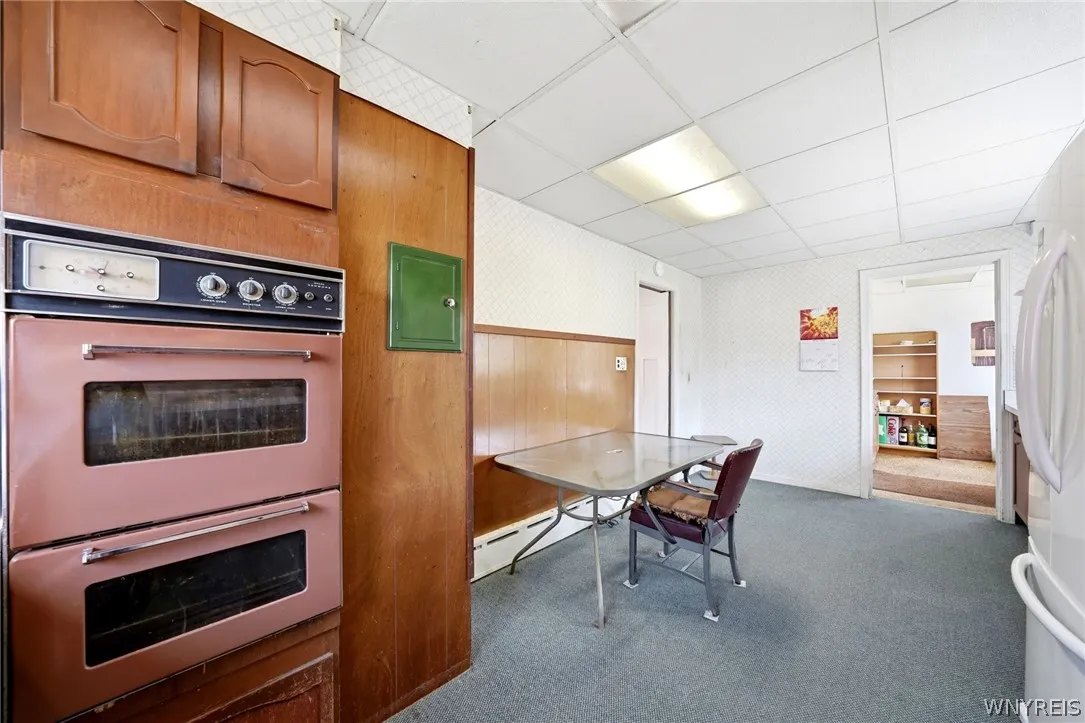 25 High Park Boulevard, Amherst, New York 14226, Amherst, New York 14226, 4 Bedrooms Bedrooms, 9 Rooms Rooms,2 BathroomsBathrooms,Residential,For Sale,25 High Park Boulevard, Amherst, New York 14226,0,B1674255