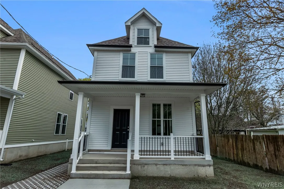 236 Miami Street, Buffalo, New York 14204, Buffalo, New York 14204, 3 Bedrooms Bedrooms, 5 Rooms Rooms,1 BathroomBathrooms,Residential,For Sale,236 Miami Street, Buffalo, New York 14204,0,B1667176