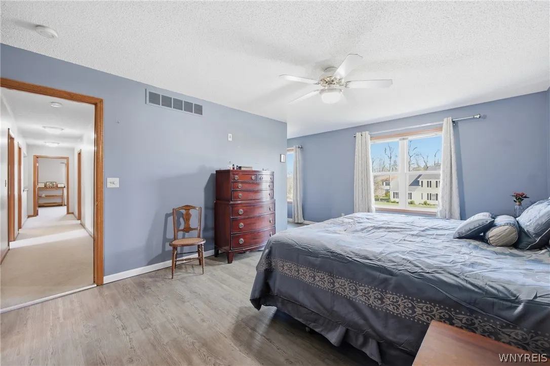 22 Ranch Trail Court, Orchard Park, New York 14127, Orchard Park, New York 14127, 4 Bedrooms Bedrooms, 8 Rooms Rooms,2 BathroomsBathrooms,Residential,For Sale,22 Ranch Trail Court, Orchard Park, New York 14127,0,B1676668