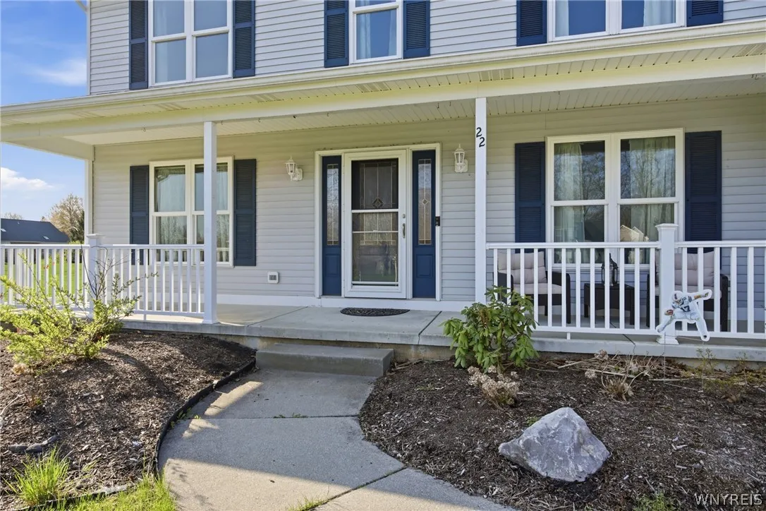 22 Ranch Trail Court, Orchard Park, New York 14127, Orchard Park, New York 14127, 4 Bedrooms Bedrooms, 8 Rooms Rooms,2 BathroomsBathrooms,Residential,For Sale,22 Ranch Trail Court, Orchard Park, New York 14127,0,B1676668