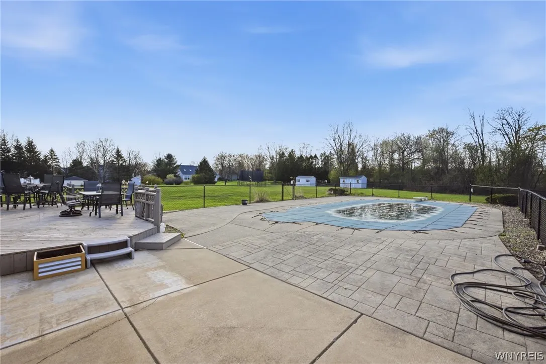 22 Ranch Trail Court, Orchard Park, New York 14127, Orchard Park, New York 14127, 4 Bedrooms Bedrooms, 8 Rooms Rooms,2 BathroomsBathrooms,Residential,For Sale,22 Ranch Trail Court, Orchard Park, New York 14127,0,B1676668
