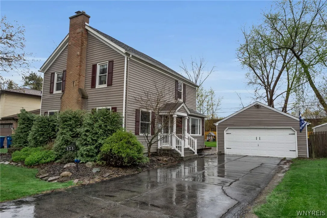 171 Thistle Lea, Amherst, New York 14221, Amherst, New York 14221, 3 Bedrooms Bedrooms, 8 Rooms Rooms,1 BathroomBathrooms,Residential,Closed,171 Thistle Lea, Amherst, New York 14221,0,B1676970
