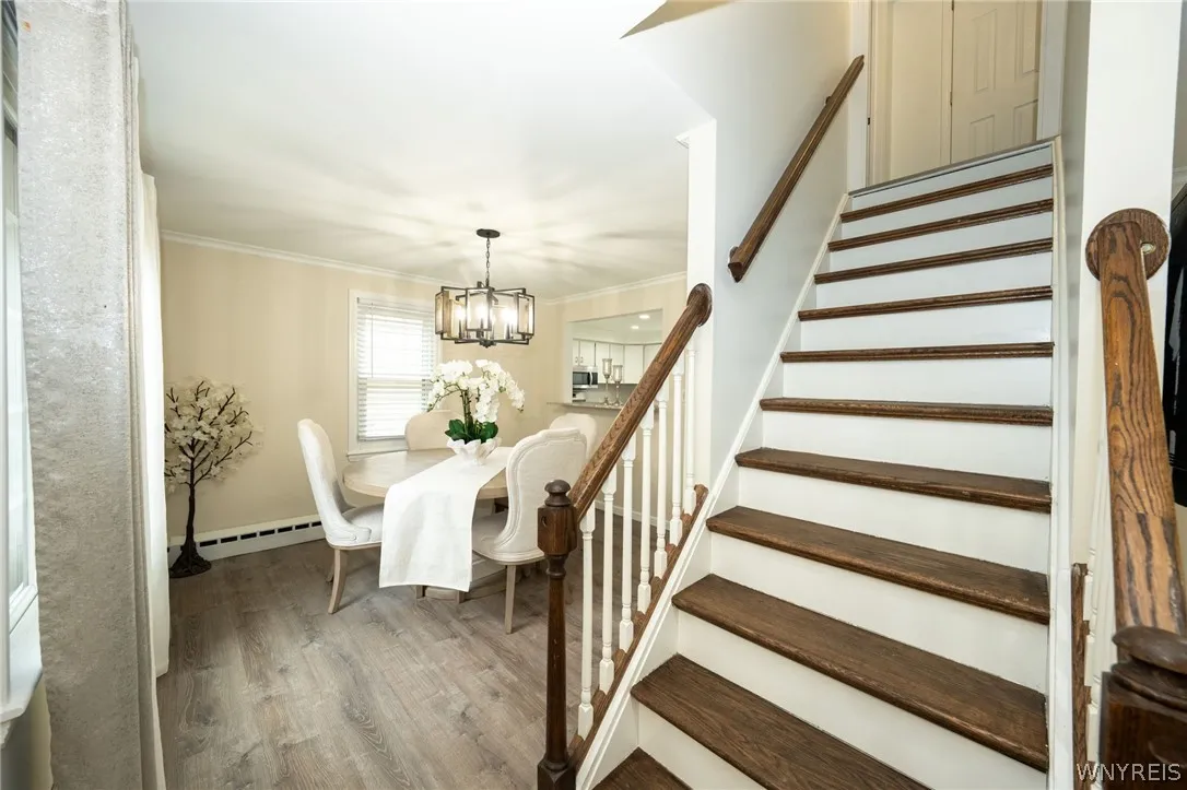 242 Creekside Drive, Tonawanda, New York 14150, Tonawanda, New York 14150, 3 Bedrooms Bedrooms, 8 Rooms Rooms,1 BathroomBathrooms,Residential,For Sale,242 Creekside Drive, Tonawanda, New York 14150,0,B1676480