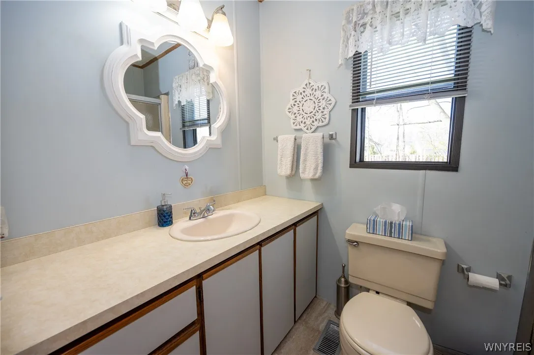57 Waterview Parkway, Hamburg, New York 14075, Hamburg, New York 14075, 2 Bedrooms Bedrooms, 7 Rooms Rooms,2 BathroomsBathrooms,Residential,For Sale,57 Waterview Parkway, Hamburg, New York 14075,0,B1672716