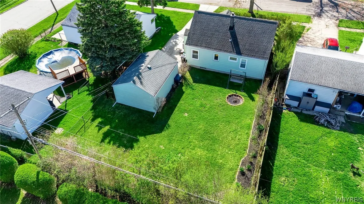 8 Murray, Tonawanda, New York 14150, Tonawanda, New York 14150, 3 Bedrooms Bedrooms, 7 Rooms Rooms,1 BathroomBathrooms,Residential,For Sale,8 Murray, Tonawanda, New York 14150,0,B1675150