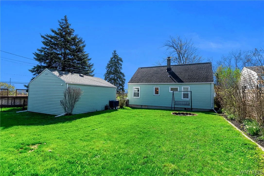 8 Murray, Tonawanda, New York 14150, Tonawanda, New York 14150, 3 Bedrooms Bedrooms, 7 Rooms Rooms,1 BathroomBathrooms,Residential,For Sale,8 Murray, Tonawanda, New York 14150,0,B1675150