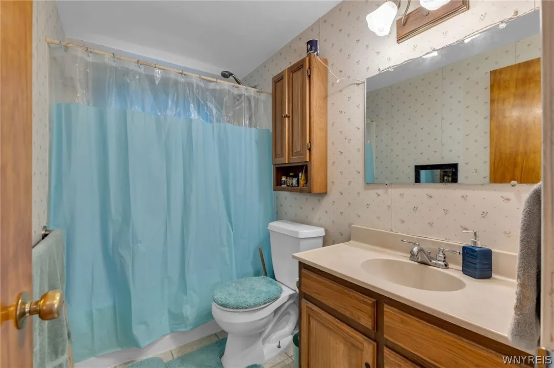 8 Murray, Tonawanda, New York 14150, Tonawanda, New York 14150, 3 Bedrooms Bedrooms, 7 Rooms Rooms,1 BathroomBathrooms,Residential,For Sale,8 Murray, Tonawanda, New York 14150,0,B1675150