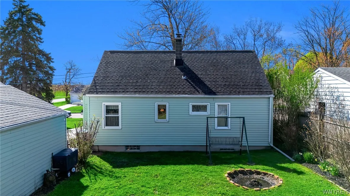 8 Murray, Tonawanda, New York 14150, Tonawanda, New York 14150, 3 Bedrooms Bedrooms, 7 Rooms Rooms,1 BathroomBathrooms,Residential,For Sale,8 Murray, Tonawanda, New York 14150,0,B1675150