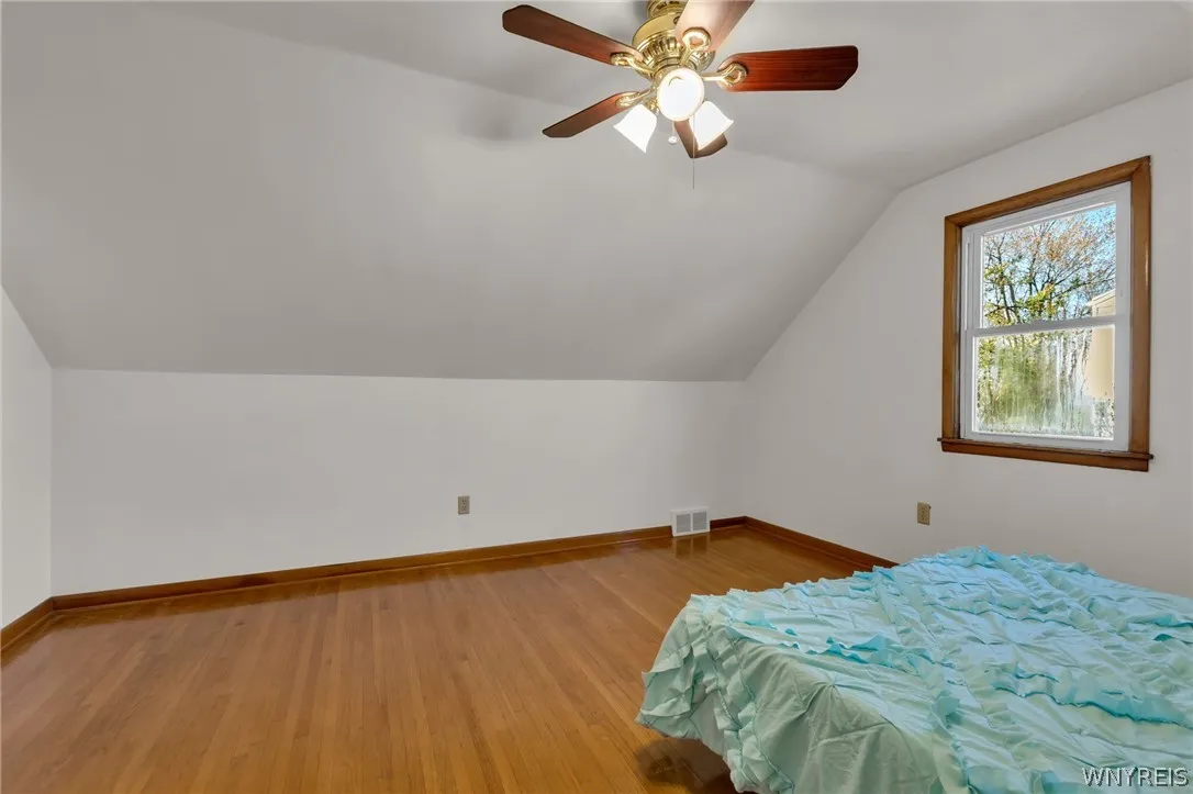 8 Murray, Tonawanda, New York 14150, Tonawanda, New York 14150, 3 Bedrooms Bedrooms, 7 Rooms Rooms,1 BathroomBathrooms,Residential,For Sale,8 Murray, Tonawanda, New York 14150,0,B1675150