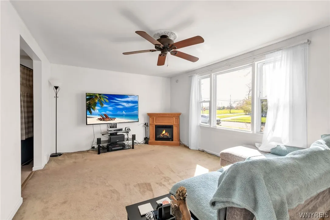 8 Murray, Tonawanda, New York 14150, Tonawanda, New York 14150, 3 Bedrooms Bedrooms, 7 Rooms Rooms,1 BathroomBathrooms,Residential,For Sale,8 Murray, Tonawanda, New York 14150,0,B1675150