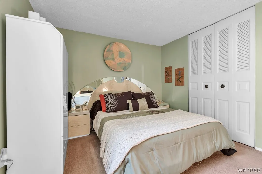 4246 Mistymeadow Lane, Hamburg, New York 14075, Hamburg, New York 14075, 3 Bedrooms Bedrooms, 10 Rooms Rooms,1 BathroomBathrooms,Residential,For Sale,4246 Mistymeadow Lane, Hamburg, New York 14075,0,B1677087