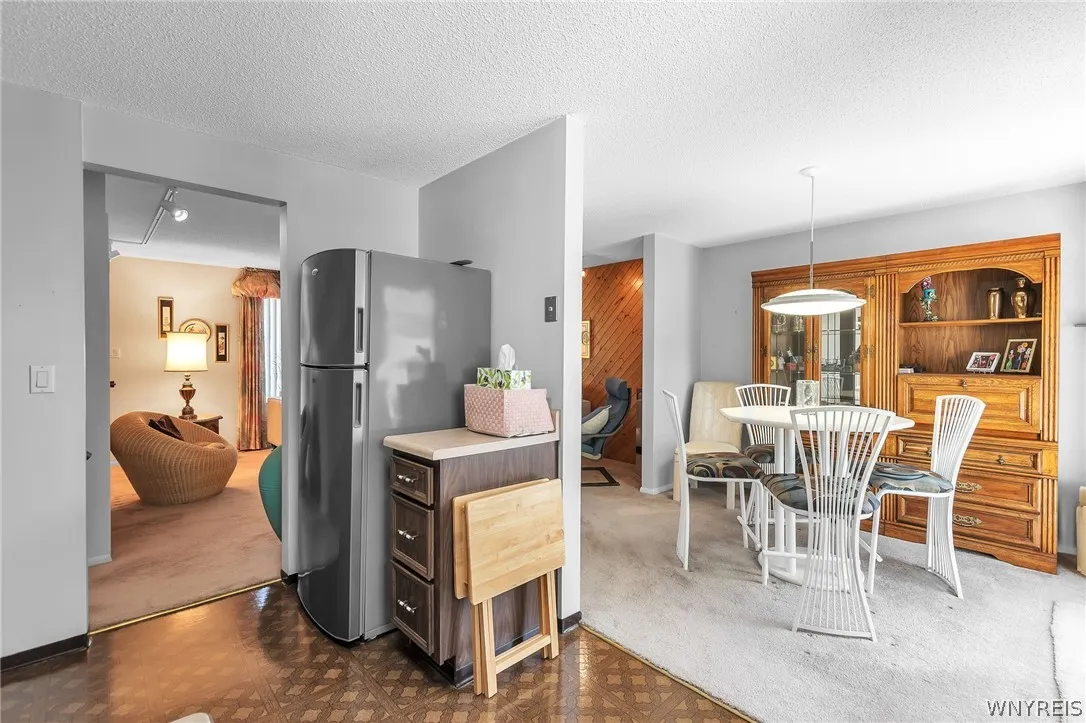 4246 Mistymeadow Lane, Hamburg, New York 14075, Hamburg, New York 14075, 3 Bedrooms Bedrooms, 10 Rooms Rooms,1 BathroomBathrooms,Residential,For Sale,4246 Mistymeadow Lane, Hamburg, New York 14075,0,B1677087
