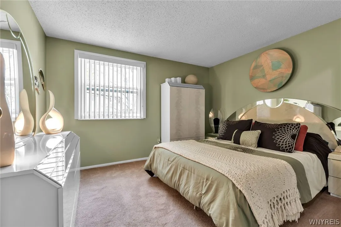4246 Mistymeadow Lane, Hamburg, New York 14075, Hamburg, New York 14075, 3 Bedrooms Bedrooms, 10 Rooms Rooms,1 BathroomBathrooms,Residential,For Sale,4246 Mistymeadow Lane, Hamburg, New York 14075,0,B1677087