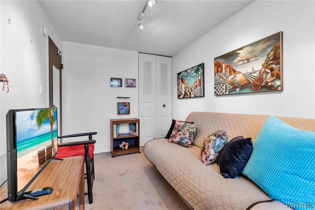 4246 Mistymeadow Lane, Hamburg, New York 14075, Hamburg, New York 14075, 3 Bedrooms Bedrooms, 10 Rooms Rooms,1 BathroomBathrooms,Residential,For Sale,4246 Mistymeadow Lane, Hamburg, New York 14075,0,B1677087